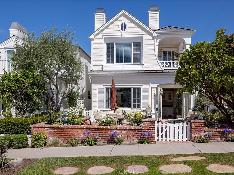1st image of 223 Marigold Ave