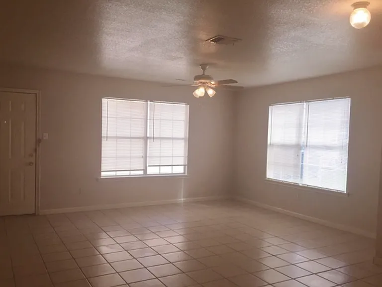 13025 Oconnor Cv — Photo 3
