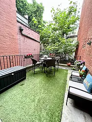 Rented by Living New York
