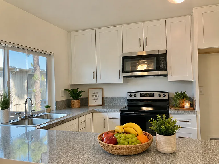 6714 Los Verdes Dr #8 — Photo 2