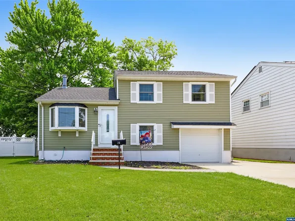 26 Truman Rd, North Arlington, NJ 07031