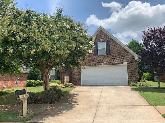 2nd image of 744 Lanyon Ln