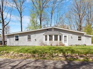 439 Townsend Harbor Rd, Lunenburg, MA 01462