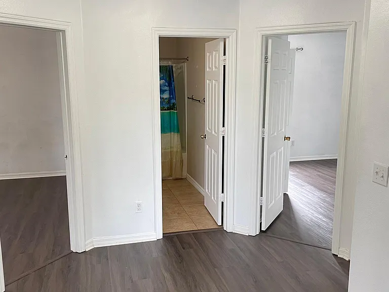 15652 Galbi Dr — Photo 21