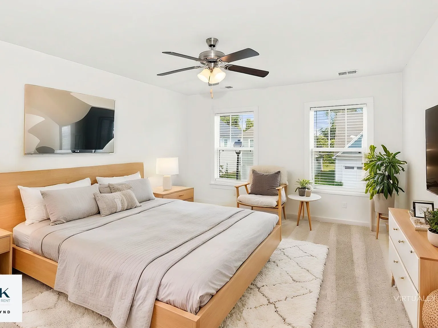3 bed, 2.0 bath, 2025 sqft, $2,045 — Photo 3