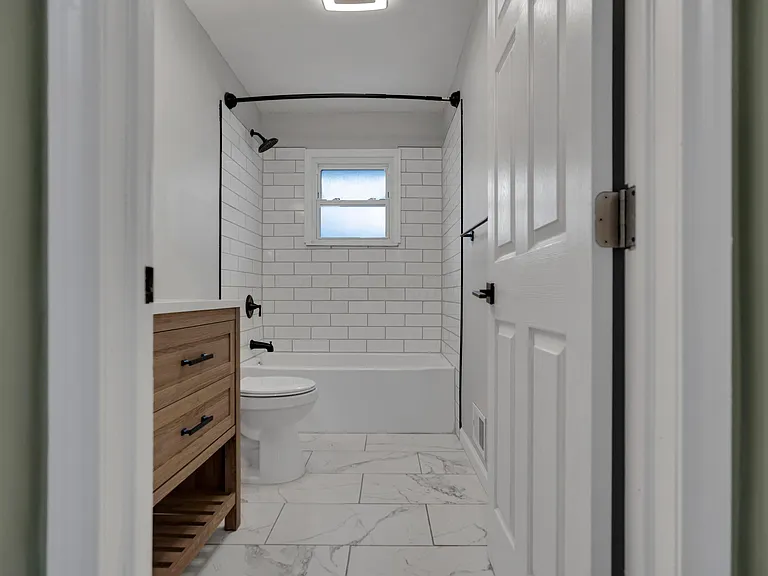 1251 Dellwood Ave — Photo 15
