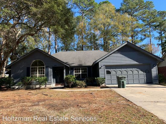 406 Club Dr Hinesville Ga 31313 Zillow