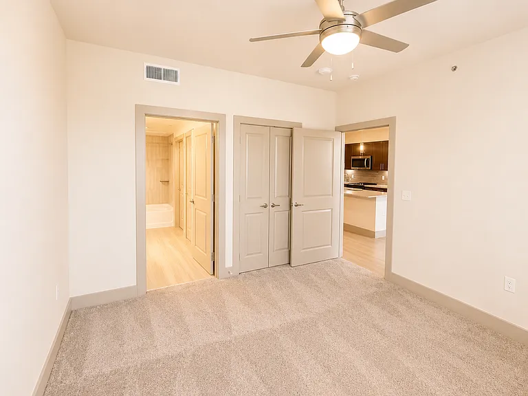 511 E Finley Blvd #A1 — Photo 5