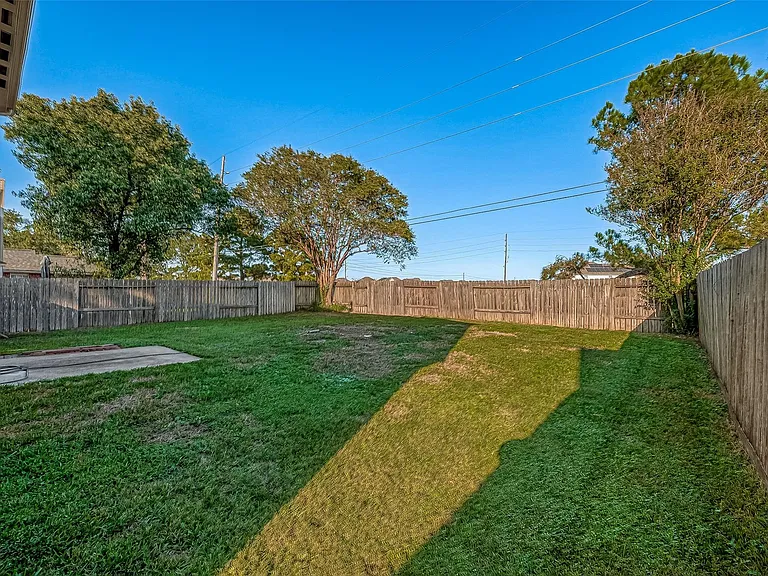 15314 Chestnut Falls Dr — Photo 24