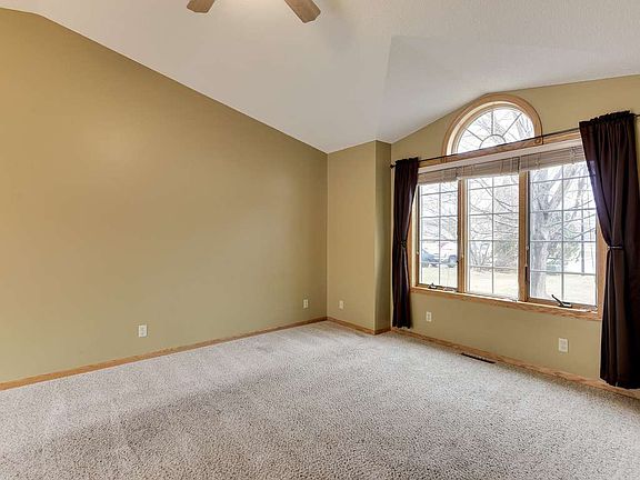 5th image of 38197 Casselberry Dr