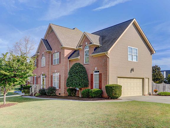 2nd image of 12826 Heathland Dr