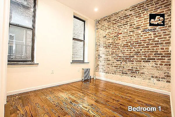 Rented by Jonis Realty | media 2