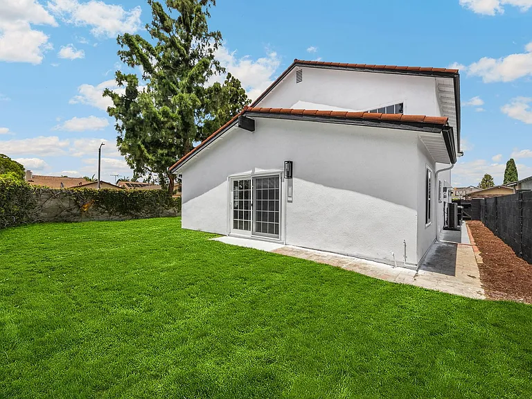 11502 Bingham St — Photo 2