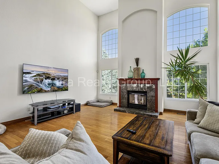 2157 Maples Pl — Photo 13
