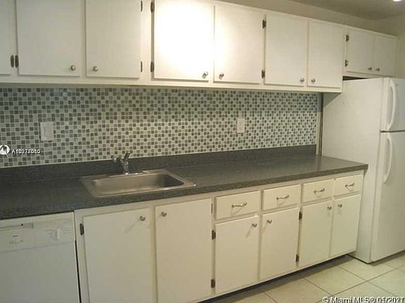 4th image of 7919 SW 104th St APT 207-F