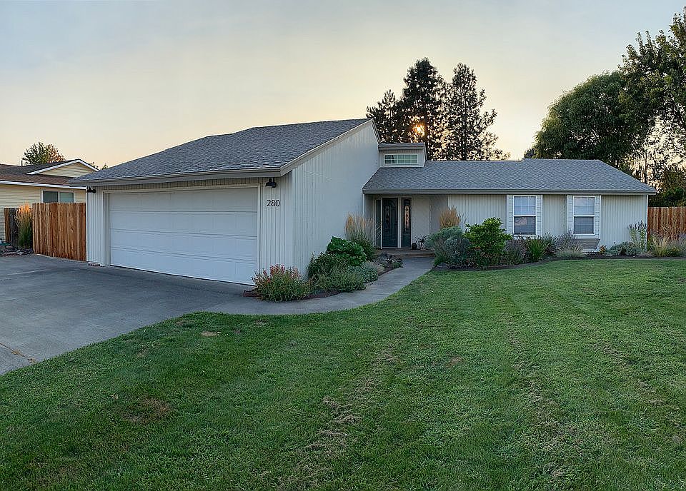 1st image of 280 Scenic Dr SE