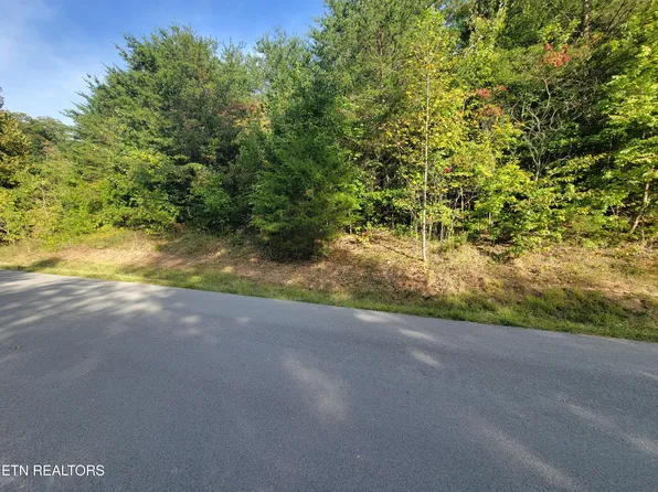 51 Hickory Pointe Ln, Maynardville, TN 37807