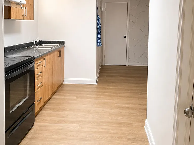 10 Trelawn Pkwy #BASEMENT — Photo 6