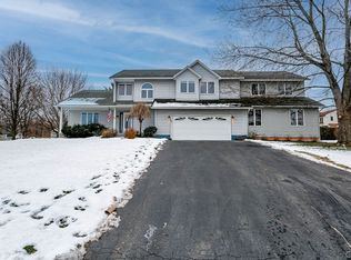 322 Driftwood Dr, Oneida, NY 13421