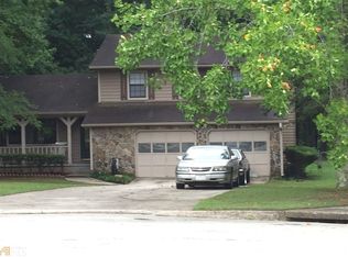 35 White Breeze Ct, Stockbridge, GA 30281