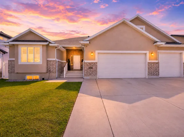 3032 S 2125 W, West Haven, UT 84401