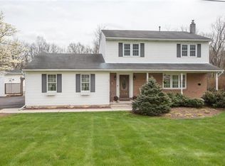 141 W Aluta Mill Rd, Nazareth, PA 18064