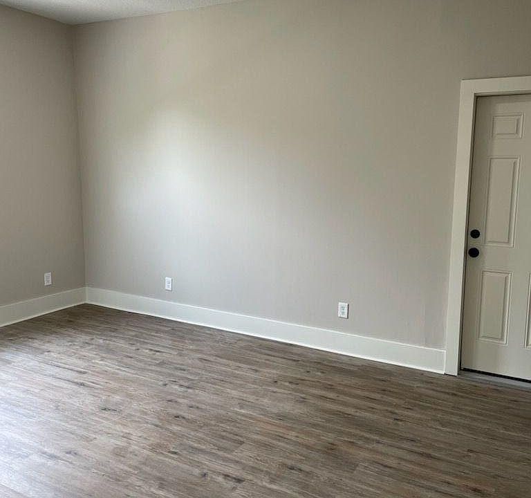 1st image of 32 N Vine St
