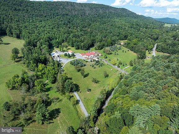 2nd image of 247 Sugar Run Rd