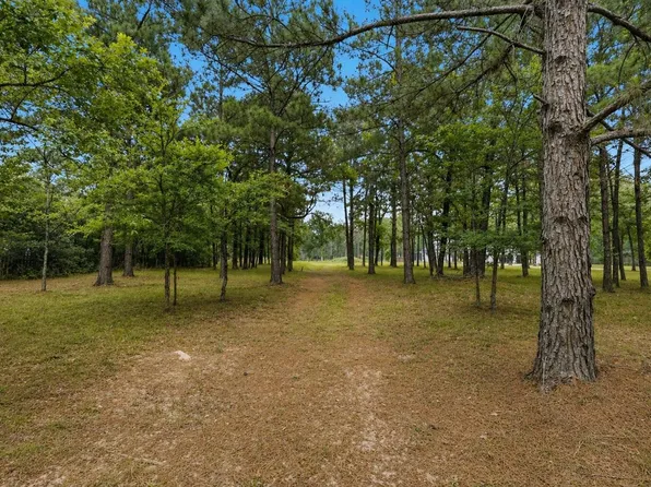 2302 Honea Egypt Rd, Magnolia, TX 77354