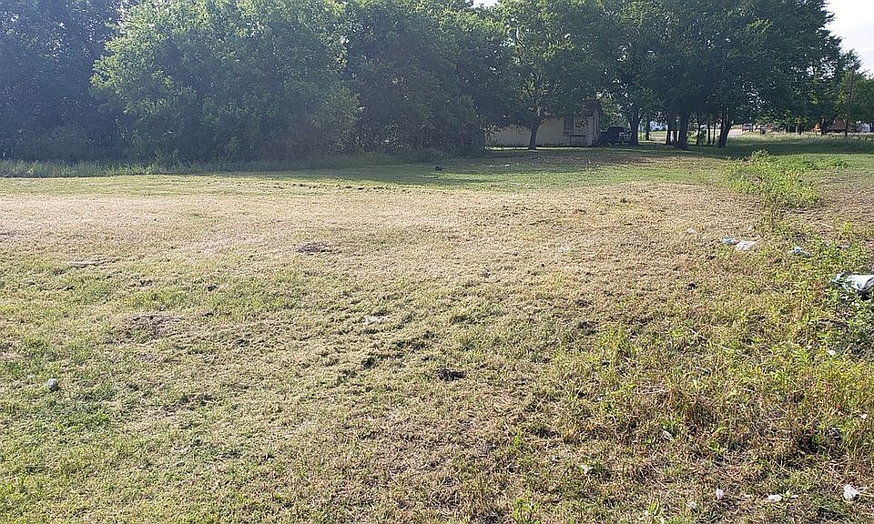 1st image of 300 Olive St Lot 1-4