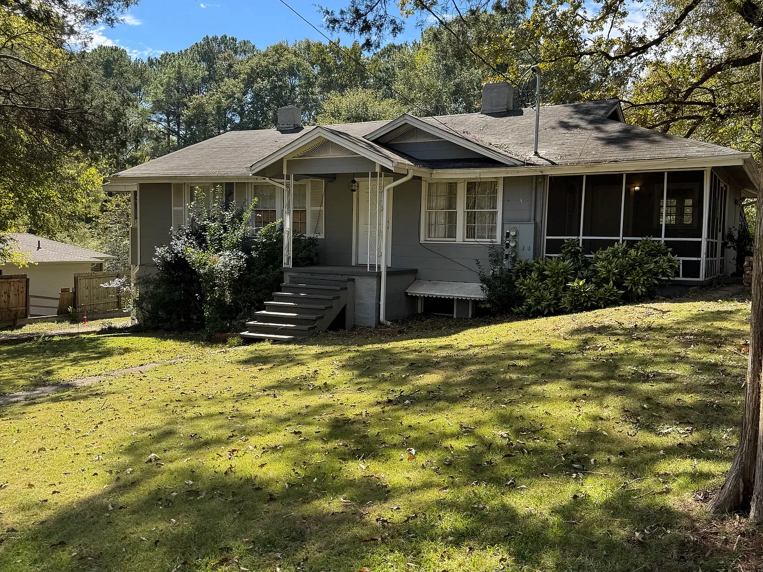 3 bed, 1300 sqft, $1,900 — Photo 3