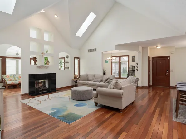 9785 Kingston Cir, Powell, OH 43065