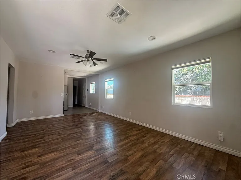 3655 Comer Ave — Photo 3