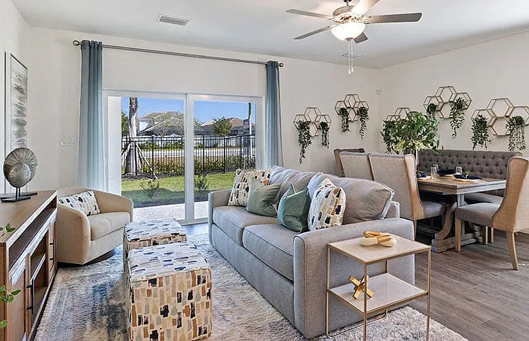 Soluna Townhomes — Photo 8