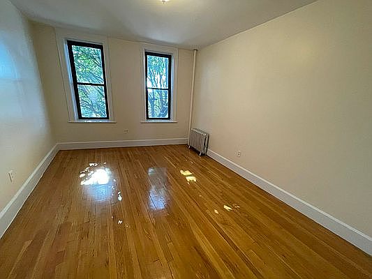5th image of 31-77 32nd St #5C