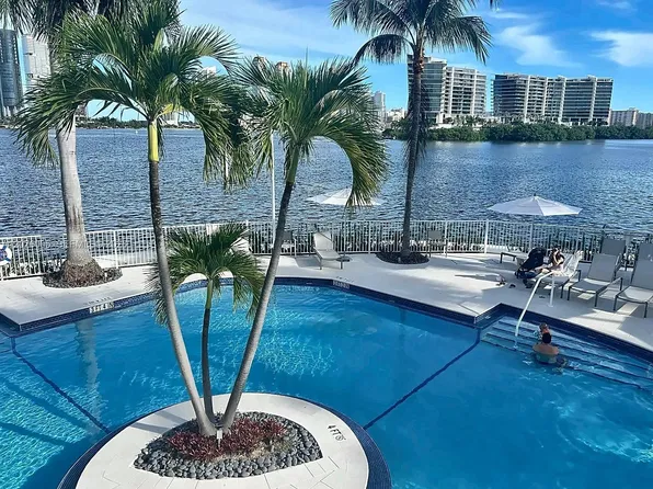 3370 Hidden Bay Dr APT 102, Aventura, FL 33180