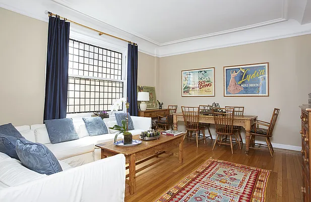 Sold by Stribling | media 6