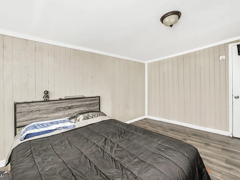 106 Vickie Dr — Photo 10