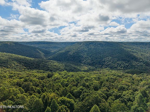 5th image of Cumberland Cove Rd #9