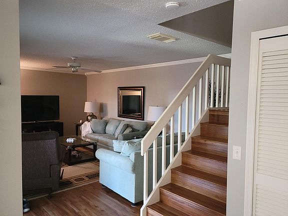 5th image of 2704 SE King Arthurs Ct #27