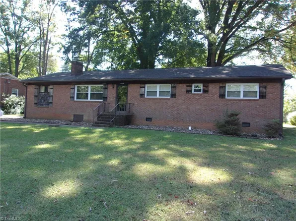 3439 Hillside Dr, High Point, NC 27265