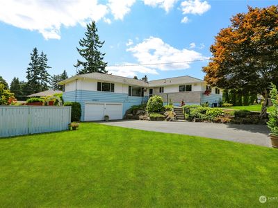 10617 NE 195th Street, Bothell, WA, 98011