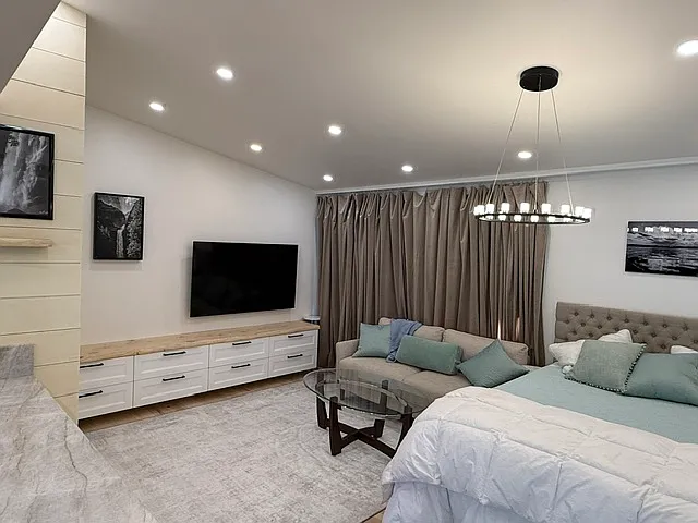 7610 N Lake Blvd #33 — Photo 7