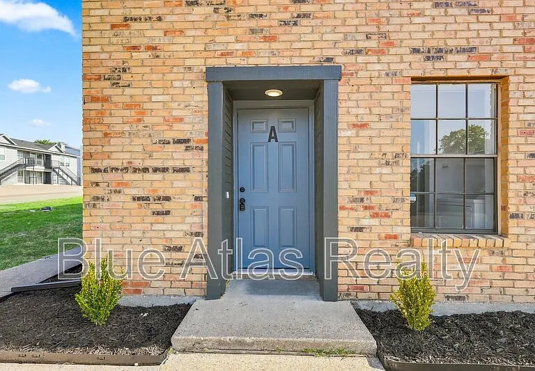 8108 Foxfire Ln #A — Photo 1
