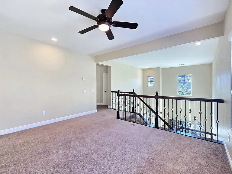 10667 Harvest Green Way — Photo 32