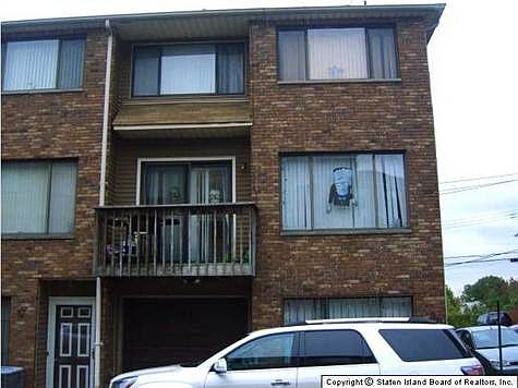 2nd image of 30 Ramsey Ln