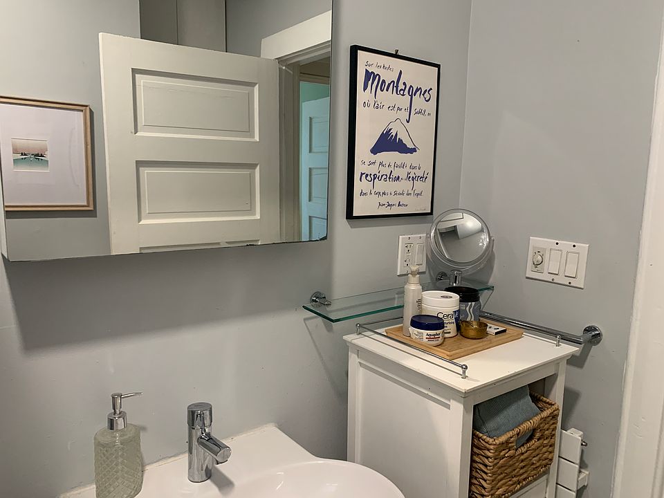 1st image of 381 Walden St #1