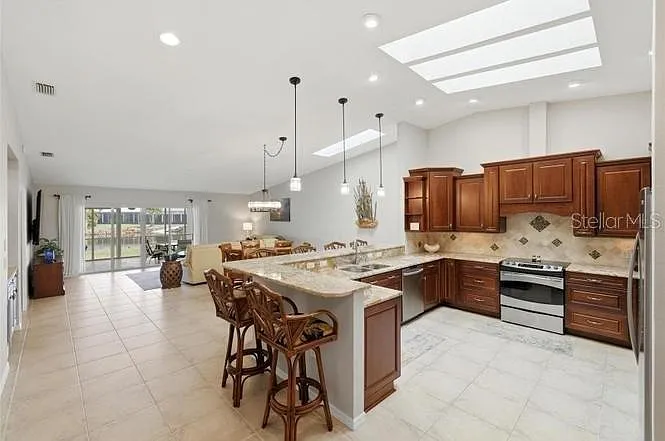 2521 W Marion Ave #311 — Photo 10