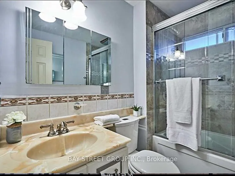 37 Caledon Ct — Photo 4
