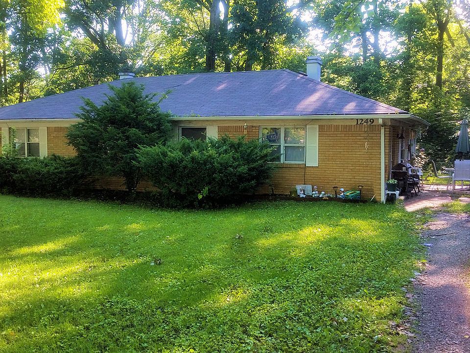 2nd image of 1249 Farley Dr